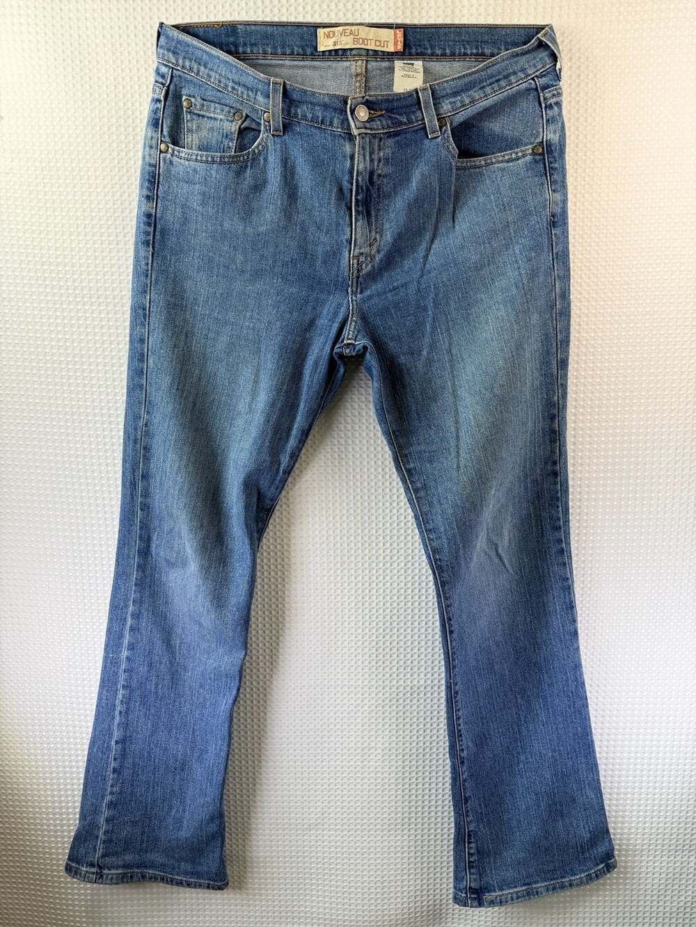 Levi's Nouveau 515 Boot Cut Jeans 12 M